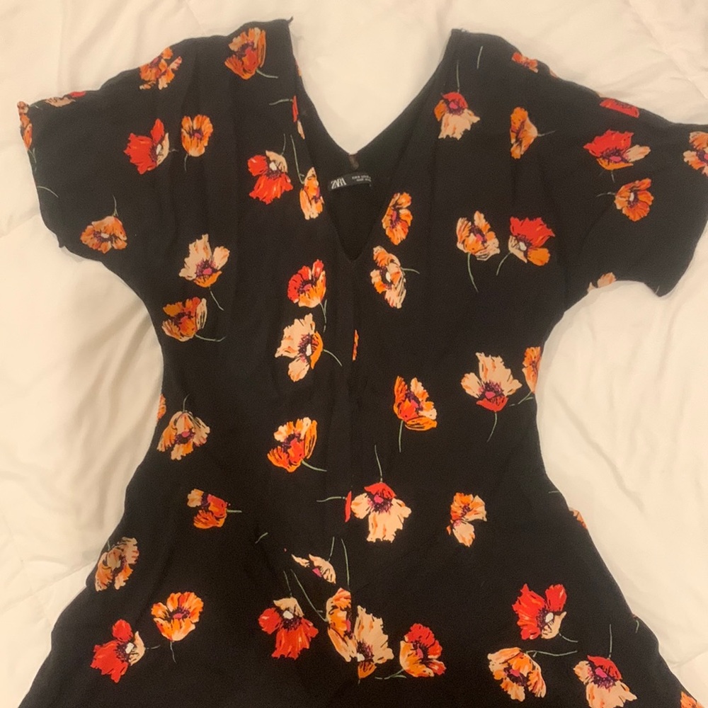 Maxi dress from Zara. Excellent condition.
